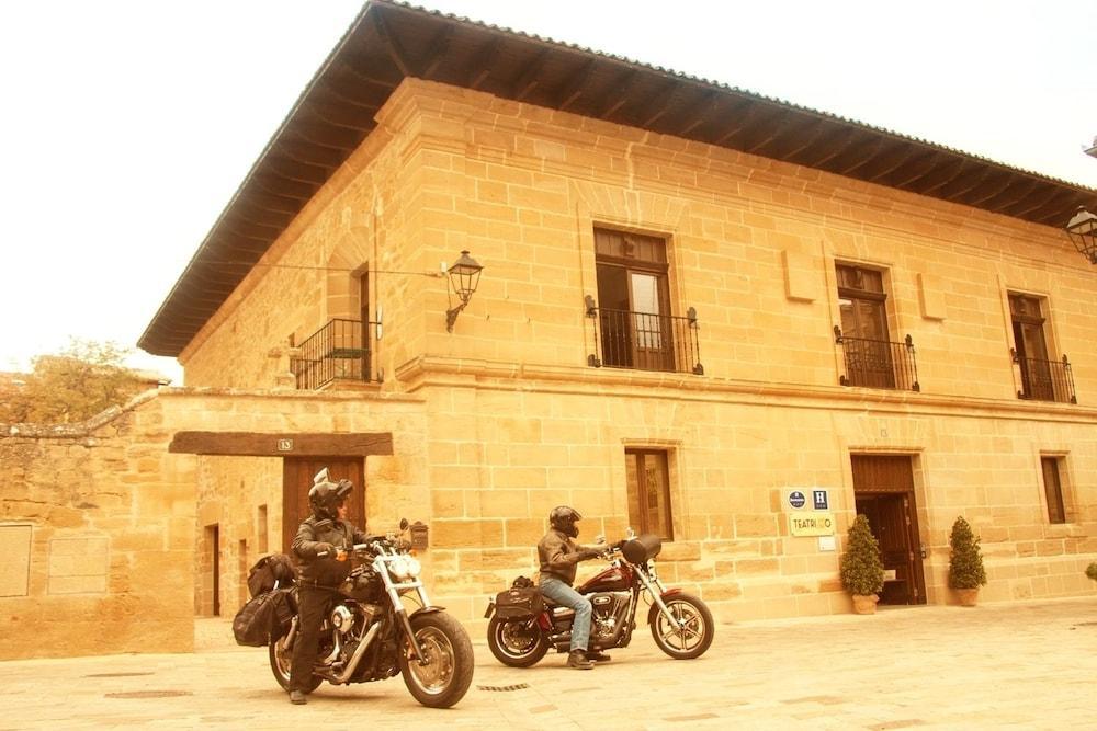Teatrisso Hotel Palacio 3* Cuzcurrita-Rio Tiron